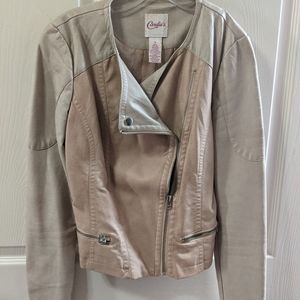 Small beige jacket